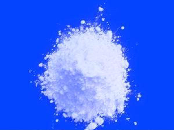 有哪些因素会影响玻璃澄清剂的实际效果? 有哪些因素会影响玻璃澄清剂的实际效果?